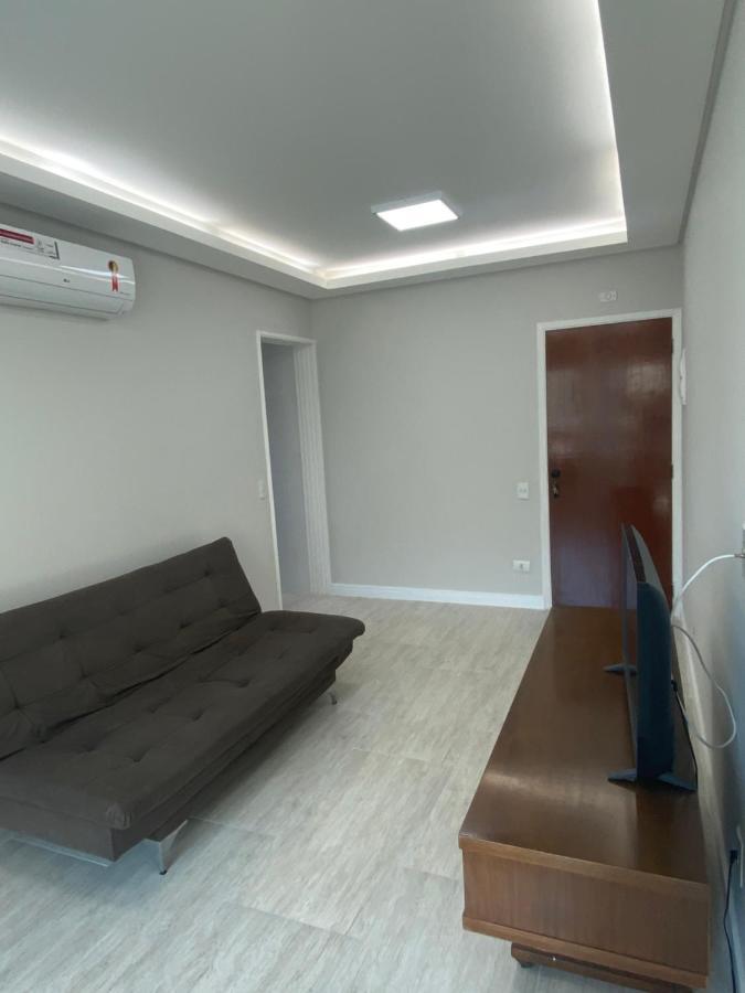 Apto a 2 min a Pé da Praia - Edificio Monte Carmel Guarujá Extérieur photo