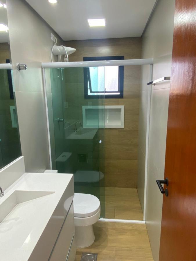 Apto a 2 min a Pé da Praia - Edificio Monte Carmel Guarujá Extérieur photo