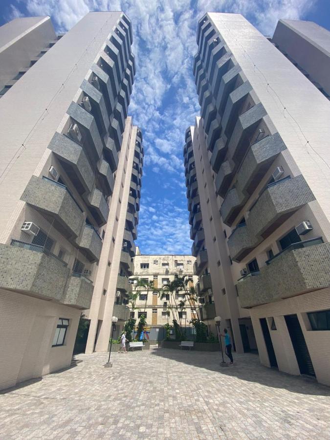 Apto a 2 min a Pé da Praia - Edificio Monte Carmel Guarujá Extérieur photo